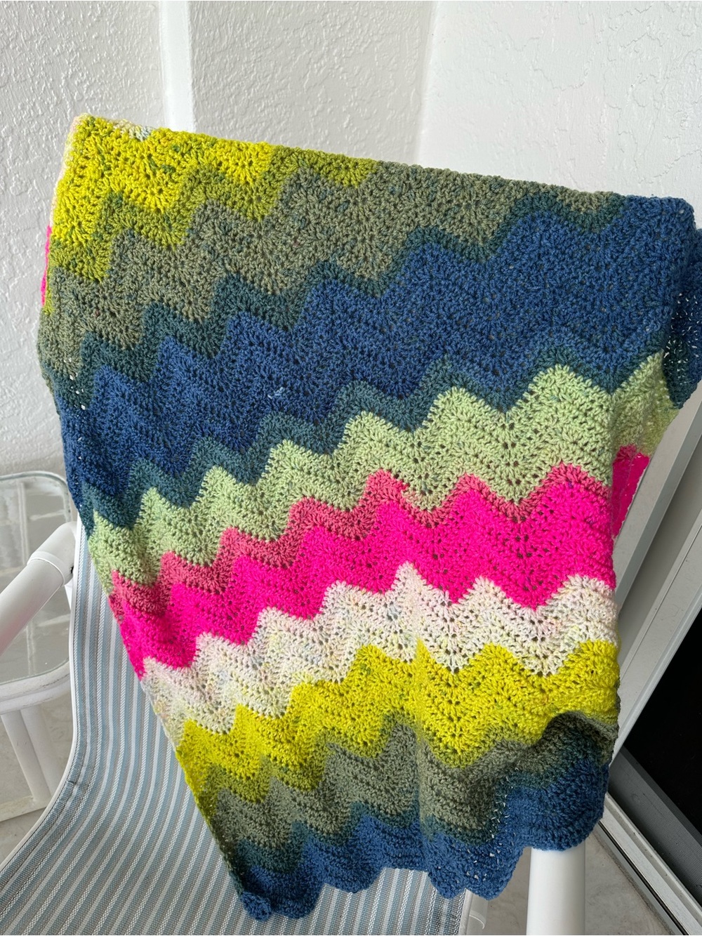 Handmade Crochet Chevron Ripple Knit Baby Blanket Throw Pink Lime Navy Sage